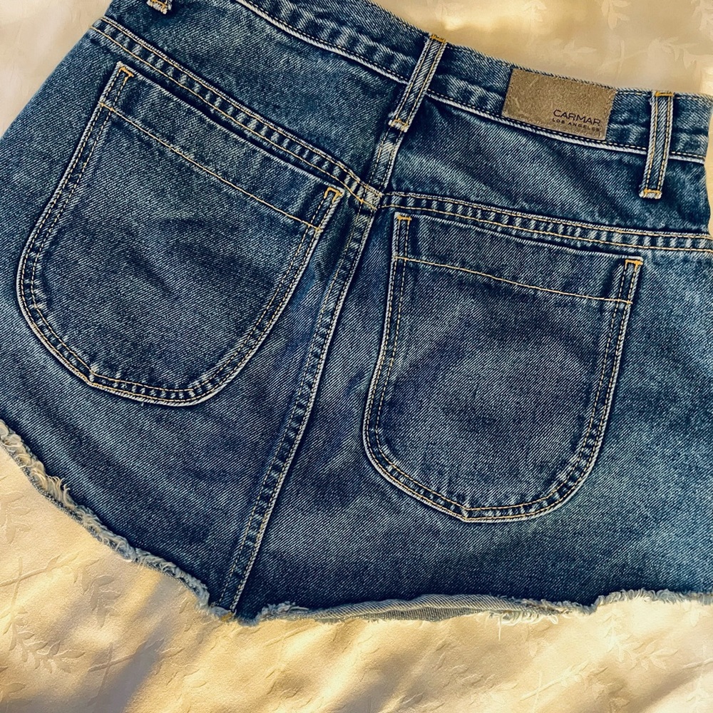 LEATRICE AZALEA BUTTON FRONT SKIRT